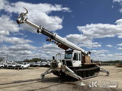 Camoplast GT3000 Truck-Mounted Digger Derrick