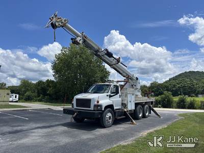 Altec D2050-BR, 24,880 Lb Digger Derrick