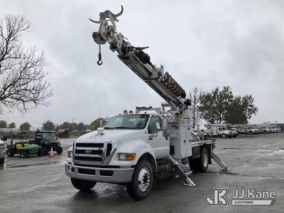 Altec DM45-TR, 26,790 Lb Digger Derrick