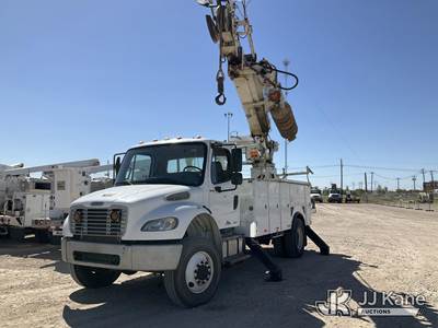 Freightliner M2 106 Tracked Digger Derrick