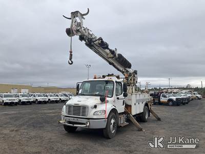 Altec DM47B-TR, 23,790 Lb Digger Derrick
