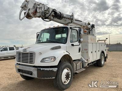 Altec DM47-TR, 23,790 Lb Digger Derrick