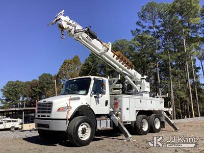 Altec D3050B-TR, 30,000 Lb Digger Derrick