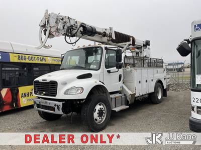 Altec DC47-TR, 23,790 Lb Digger Derrick