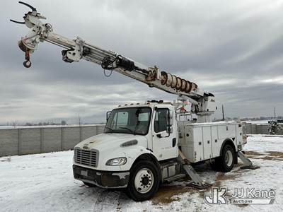 Altec DC45BR, 19,460 Lb Digger Derrick
