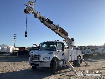 Altec DM47-TR, 23,790 Lb Digger Derrick