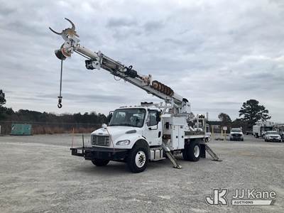 Altec DM47-BR, 17,730 Lb Digger Derrick