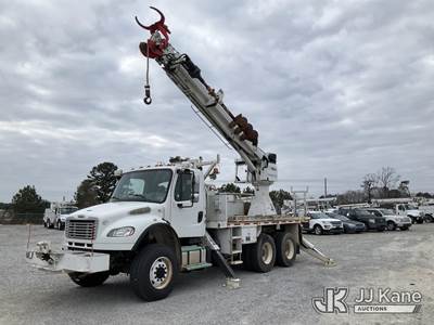 Altec DM45B-TR, 26,790 Lb Digger Derrick