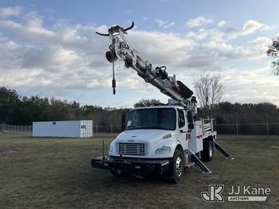 Altec DC47-TR, 23,790 Lb Digger Derrick