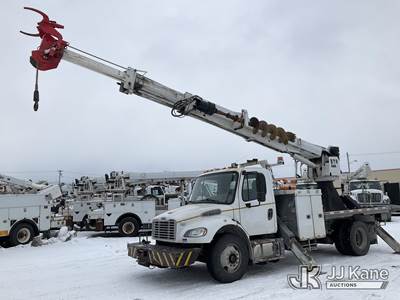 Altec DM47B-TR, 23,790 Lb Digger Derrick