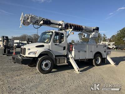 Altec DC47-TR, 23,790 Lb Digger Derrick