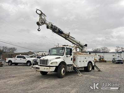 Altec DC47-TR, 23,790 Lb Digger Derrick