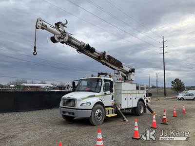 Altec DC47-TR, 23,790 Lb Digger Derrick