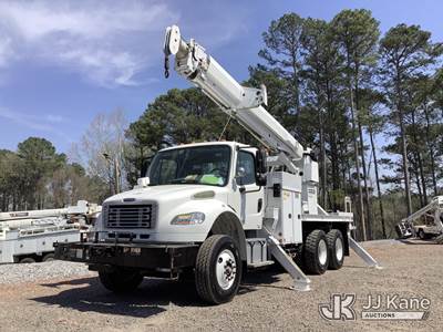 Altec D2050BTR, 30,000 Lb Digger Derrick