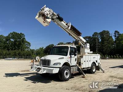 Altec DM47-BR, 17,730 Lb Digger Derrick