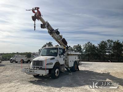 Altec DL45-BC, 19,820 Lb Digger Derrick