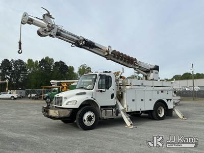 Altec DC47-TR, 23,790 Lb Digger Derrick