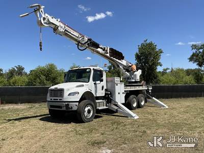 Altec DT65, 30,000 Lb Digger Derrick
