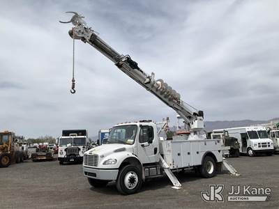 Altec DM47B-TR, 23,790 Lb Digger Derrick