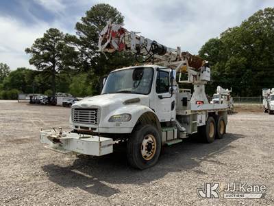 Altec DM45-TR, 26,790 Lb Digger Derrick