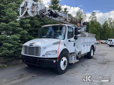 Freightliner M2 106 Truck-Mounted Digger Derrick