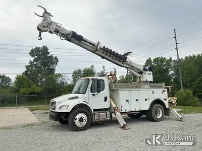 Altec DM47, 23,790 Lb Digger Derrick