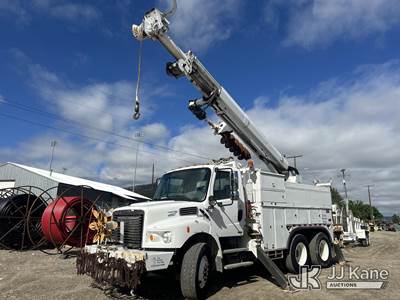 Altec D2045A-BC, 25,000 Lb Digger Derrick