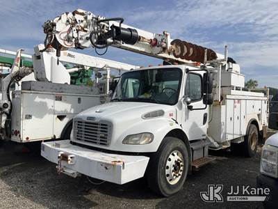 Altec DM47-BR, 17,730 Lb Digger Derrick