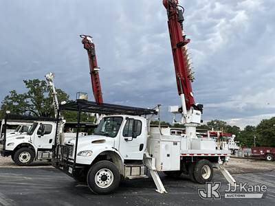 Altec DC45-TR, 25,690 Lb Digger Derrick