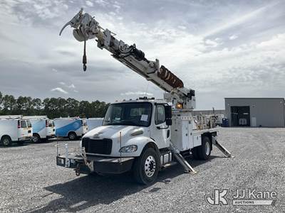 Altec DC47-TR, 23,790 Lb Digger Derrick