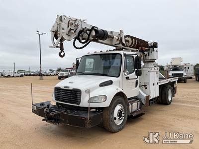 Altec DC47-TR, 23,790 Lb Digger Derrick