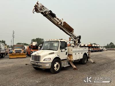Altec DM47-TR, 23,790 Lb Digger Derrick