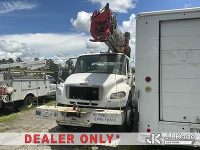 Altec DM47-BB, 17,730 Lb Digger Derrick