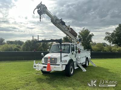 Altec DM47B-TR, 23,790 Lb Digger Derrick