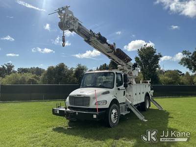Altec DM47B-TR, 23,790 Lb Digger Derrick
