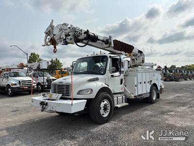 Altec DM47BBR, 17,730 Lb Digger Derrick