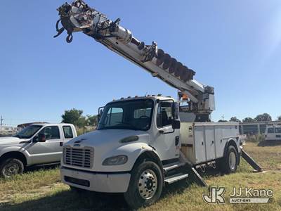 Altec DM47, 23,790 Lb Digger Derrick