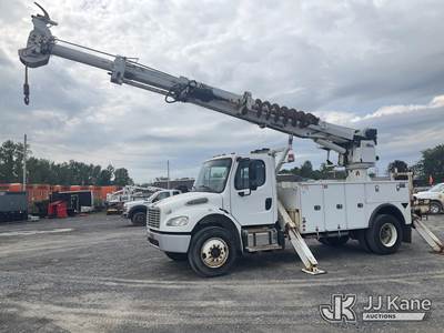 Altec DC47-TR, 23,790 Lb Digger Derrick
