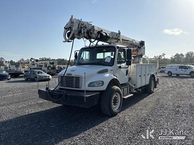 Altec DC47-TR, 23,790 Lb Digger Derrick