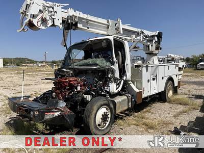 Altec DM47B-TR, 23,790 Lb Digger Derrick