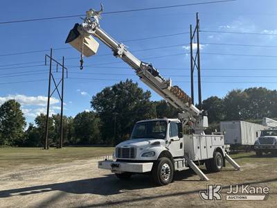 Altec DC47-TR, 23,520 Lb Digger Derrick