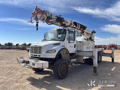 Altec D4060-TR, 30,000 Lb Digger Derrick
