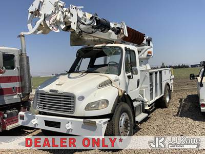 Freightliner M2 Tracked Digger Derrick