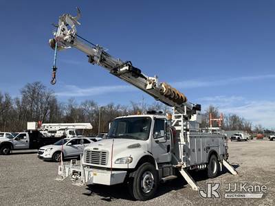 Altec DM47-TR, 23,790 Lb Digger Derrick