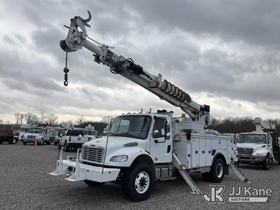 Altec DM47B-TR, 23,790 Lb Digger Derrick