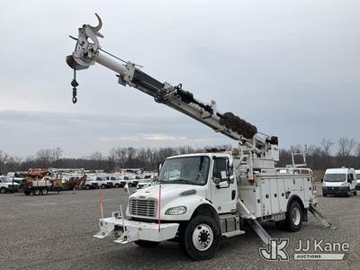 Altec DM47-BTR, 23,790 Lb Digger Derrick
