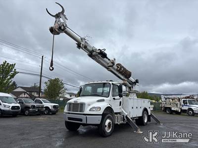 Altec DC47-TR, 23,790 Lb Digger Derrick