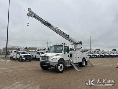 Altec DC47 TR, 23,790 Lb Digger Derrick