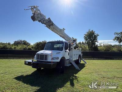 Altec DM47B-TR, 23,790 Lb Digger Derrick