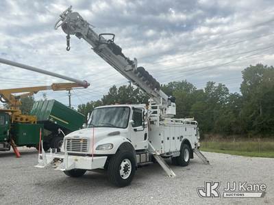 Altec DM47-BTR, 23,790 Lb Digger Derrick